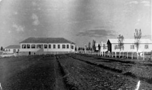 Escola de Trabalhadores Rurais Olegário Macedo, Castro, em 1943.