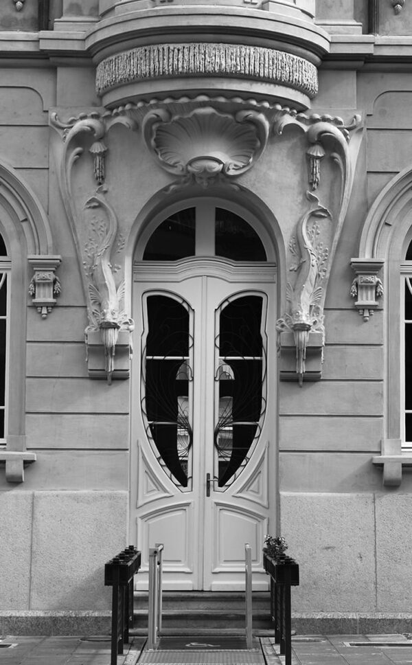 Detalhe do acesso lateral - Paço da Liberdade, em Curitiba - 2009.