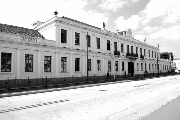 Ministério Público do Estado do Paraná, em Curitiba - 2009.