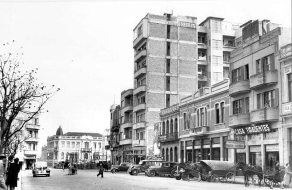 Edifício Santa Rosa na década de 1940.