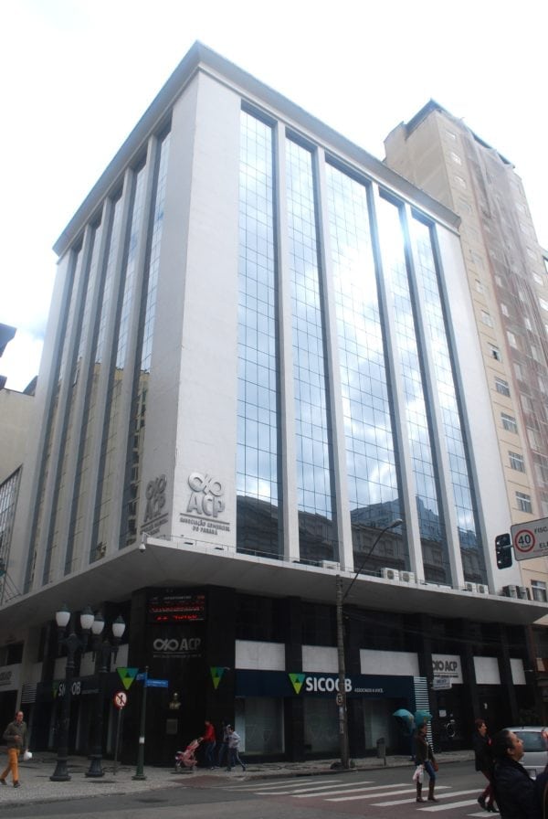 Edifício da Associação Comercial do Paraná em 2017.