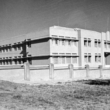 Ginásio Estadual Rui Barbosa na década de 1940.