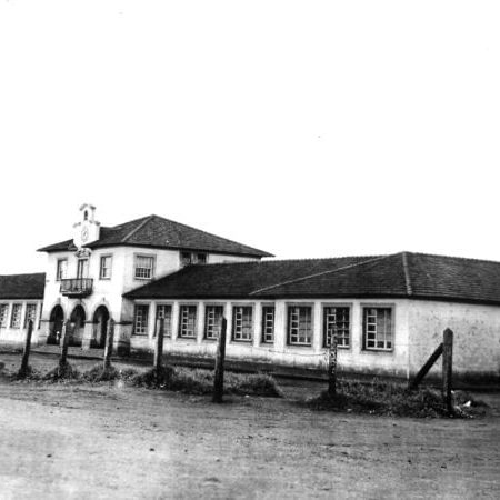 Escola Souza Naves - sem data.