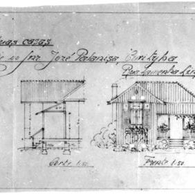 1 - GASTÃO CHAVES & CIA. Projecto para duas casas do Snr. José Palaniza. Planta do pavimento térreo e de implantação, corte e fachada frontal apresentados em uma prancha. Microfilme digitalizado. Acervo: Arquivo Público Municipal de Curitiba.