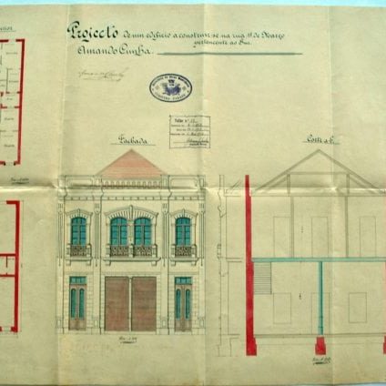 1 - CHAVES, Eduardo Fernando. Projecto de um sobrado a construir-se na rua 1º de Março pertencente ao Snr. Amando Cunha. Planta do pavimento térreo e do pavimento superior, fachada frontal e corte apresentados em uma prancha. Acervo: Arquivo Público Municipal de Curitiba.