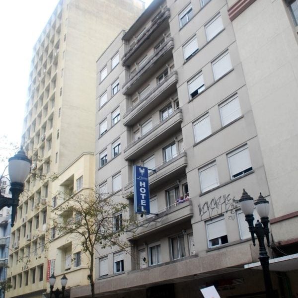 Edifício do Hotel l’Avenue em 2017.