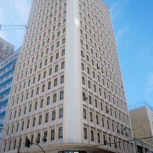 Edifício Presidente Caetano Munhoz da Rocha em 2017.