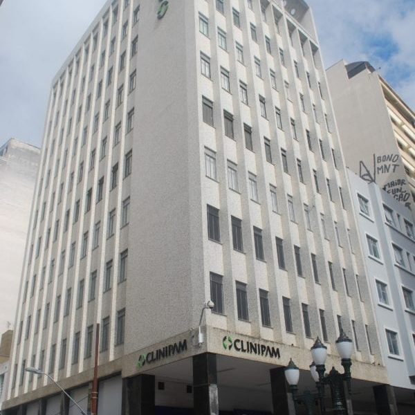 Edifício da Clinipam - Unidade Centro em 2017.