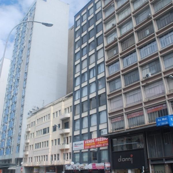 Edifício Laporte Volpi (no centro da imagem) em 2017.